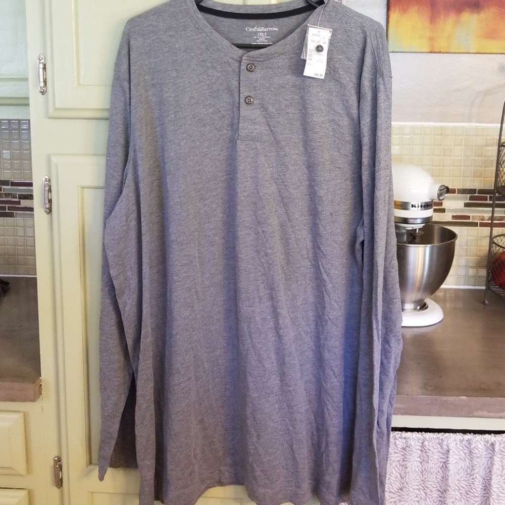 Mens long sleeve, new w tags